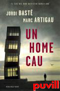 Un home cau